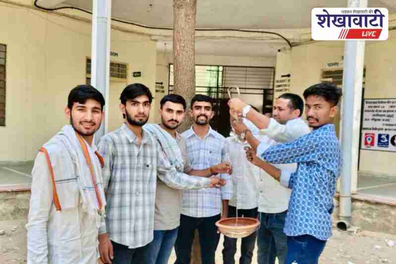SFI students install bird water pots at Jhunjhunu college