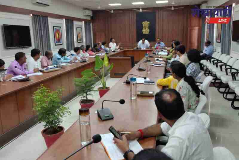 Sikar collector chairs meeting on water conservation campaign progress