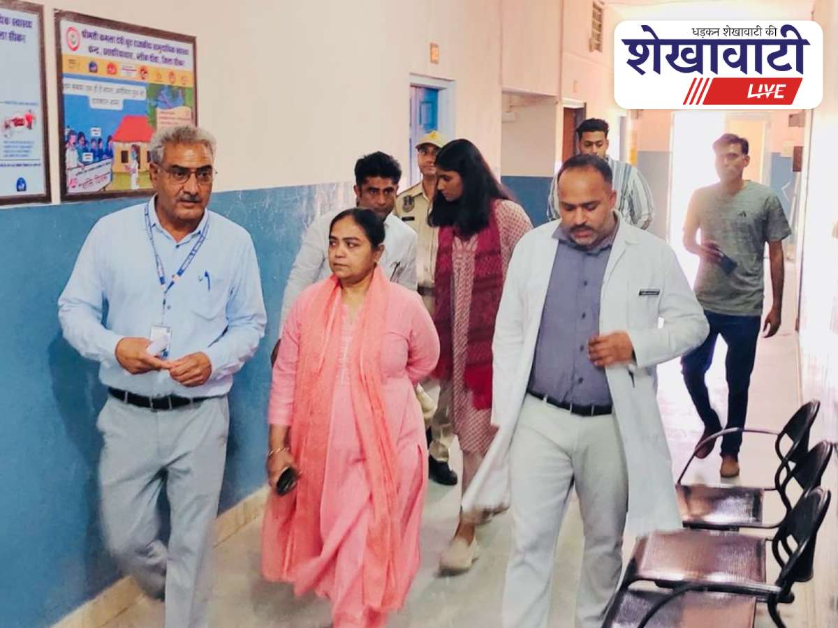 Divisional Commissioner Poonam inspects Khachariyawas CHC in Sikar district