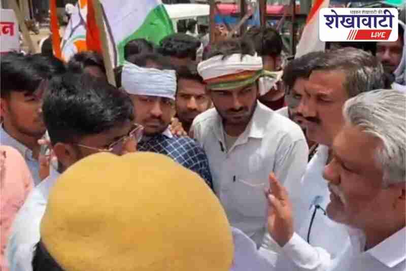 Youth Congress protest in Churu hospital over poor management