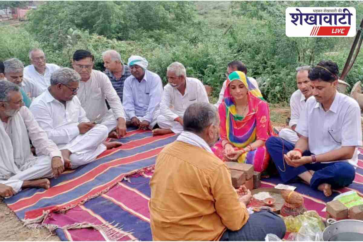 Kajra village welcome gate foundation ceremony with villagers and officials