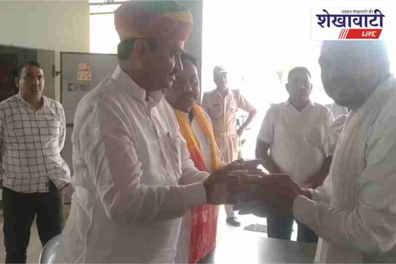 Deputy CM Premchand Bairwa in Rajaldesar addressing workers