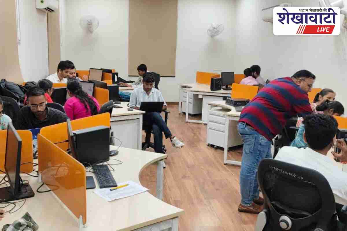 Students at Churu IStart Nest receiving free summer training from experts