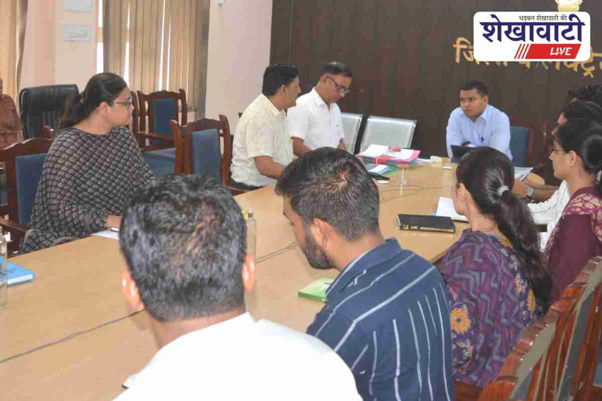 Churu Collector directs officers to strengthen cooperative scheme execution