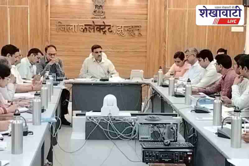 Jhunjhunu Collector Dr. Arun Garg giving monsoon safety orders