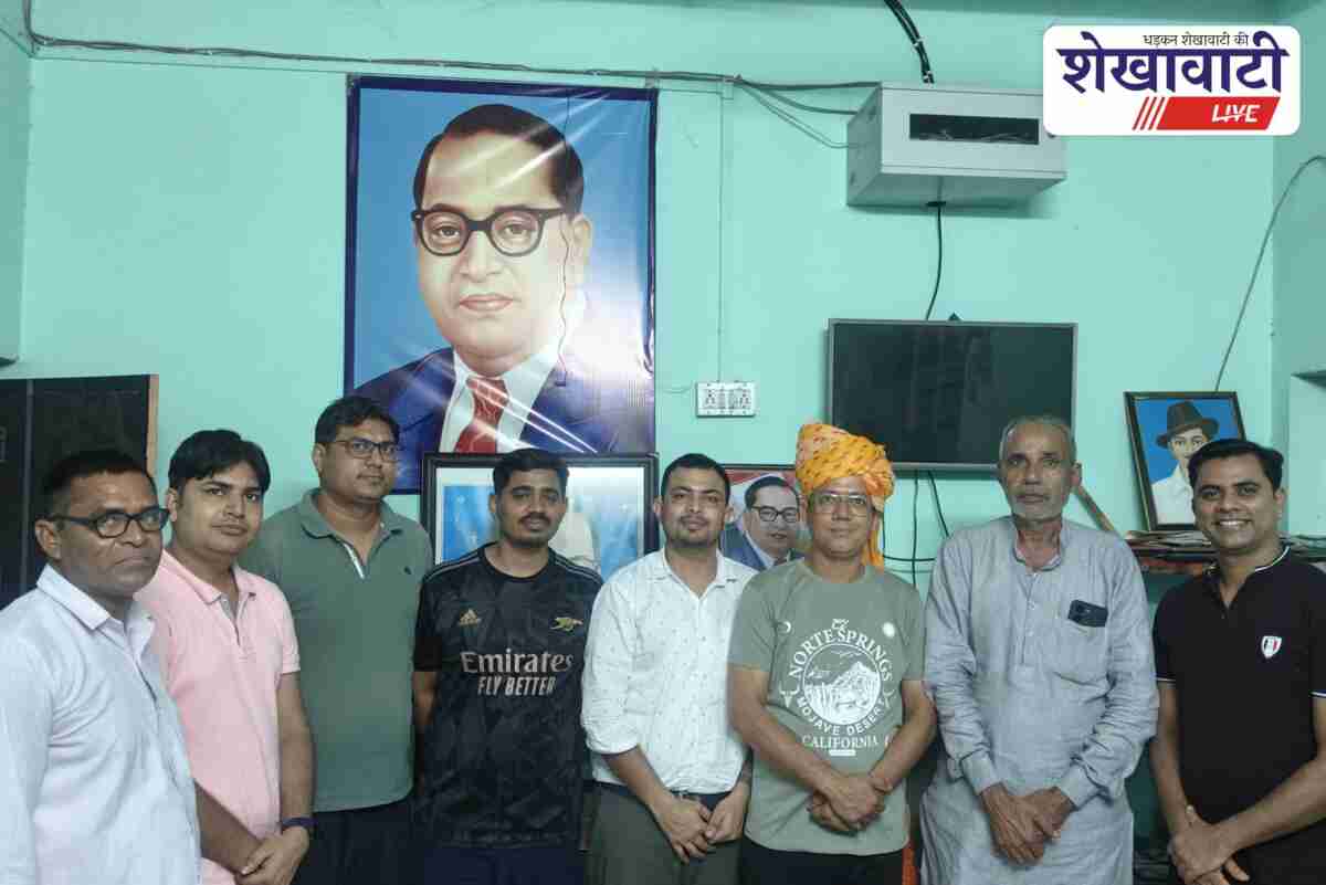 Dr. Deepak Tanwar honored after promotion to Vice Principal at Jhunjhunu Medical College