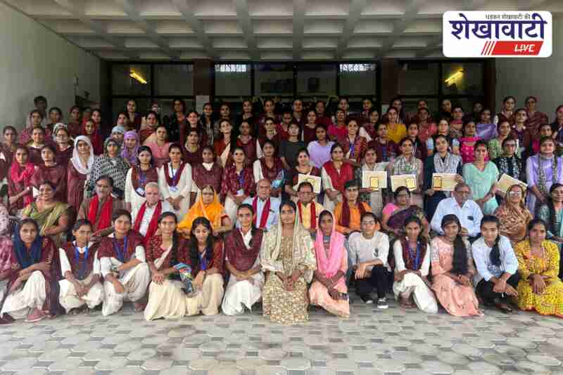 Vipra Foundation honours 20 girl students in Malsisar college program
