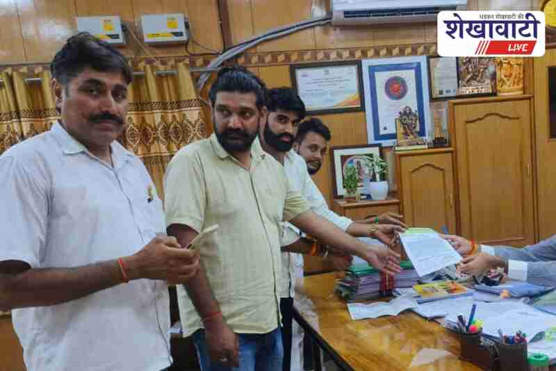 RLP youth wing submits memorandum to Jhunjhunu Collector supporting students and journalists