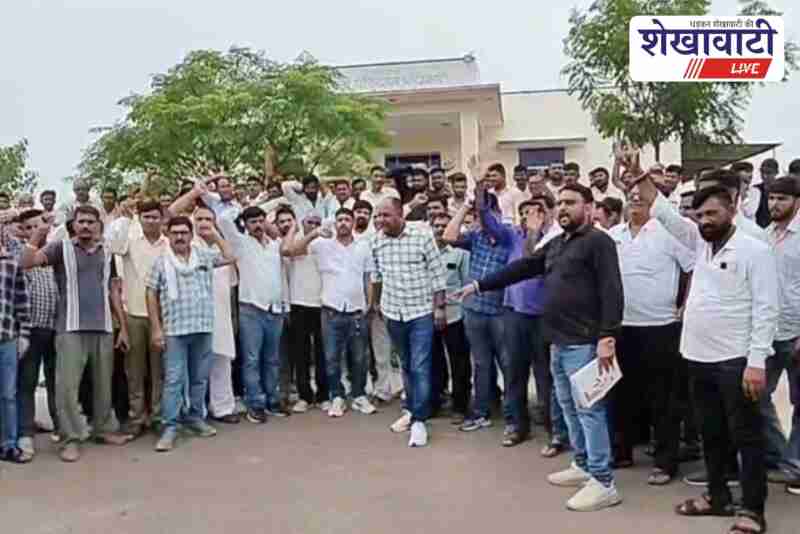 Truck owners protest at DTO office in Sujangarh on third day