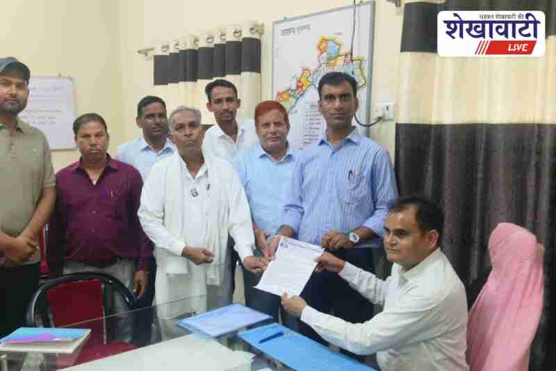 Teachers submit memorandum in Sujangarh demanding justice for Jhalawar victims