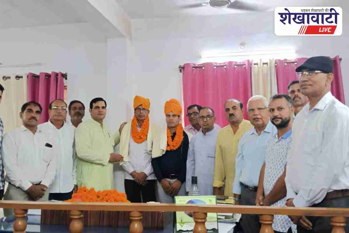 Jhunjhunu Chidawa tehsildar Ramkumar Poonia honored by Jat Mahasangh
