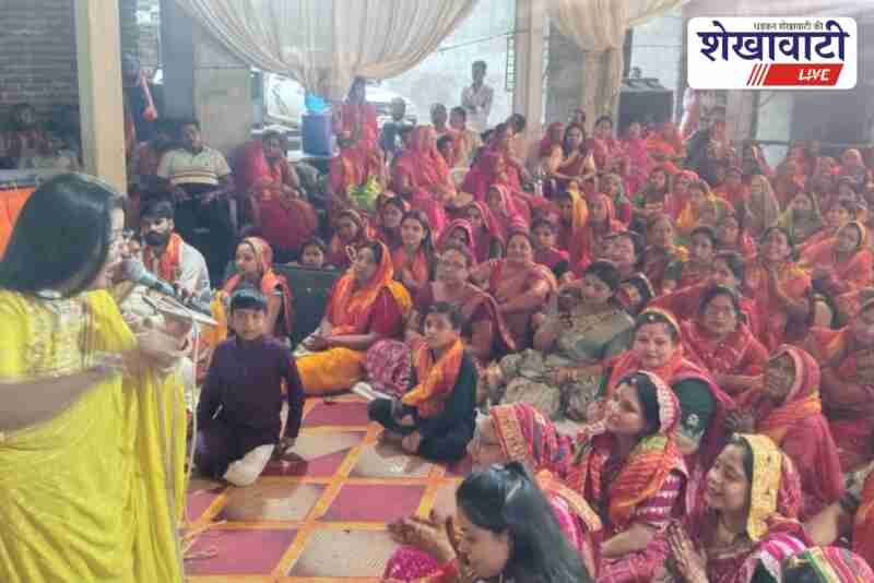 Devotees celebrating Sindhara and Jhulan Mahotsav at Shakambhari Dham in Sakray, Udaipurwati