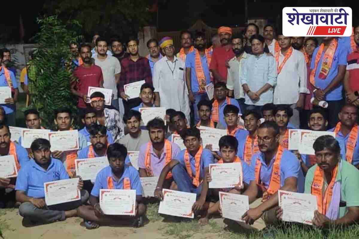 Sanatan devotees honored by VHP and Bajrang Dal in Jhunjhunu