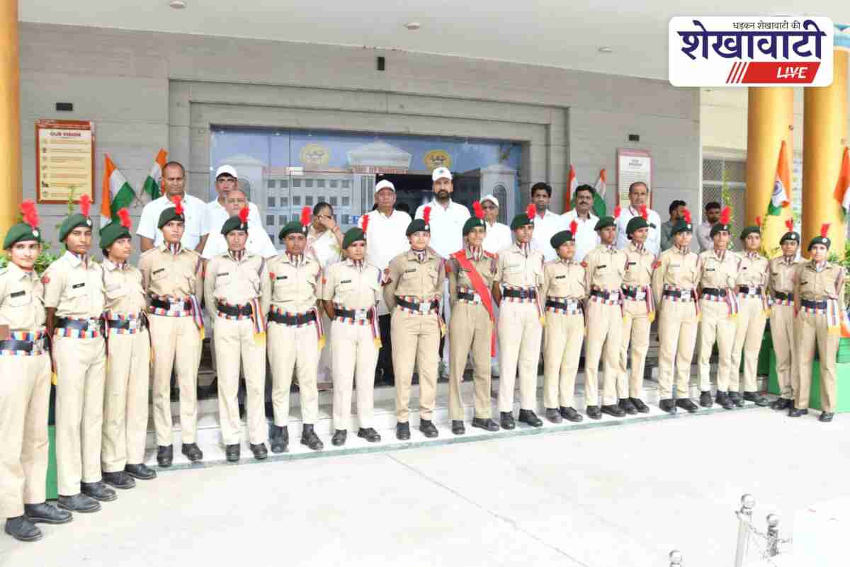 JJTU celebrates 79th Independence Day with flag hoisting and awards