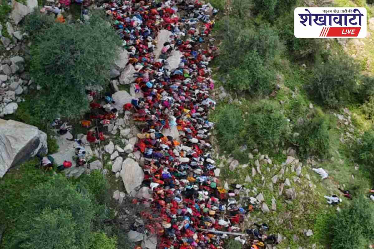 Devotees gather at Lohargal Surya Kund Jhunjhunu for holy dip
