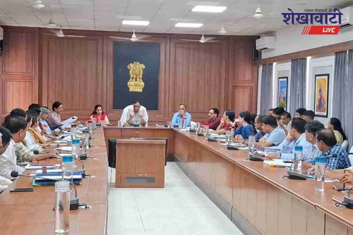 Sikar collector directs revenue officers for online girdawari and case disposal