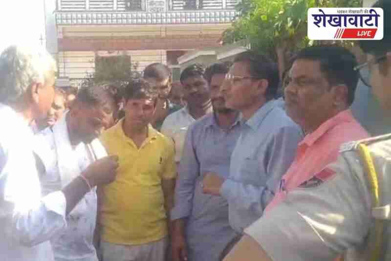 Farmers protest in Ratangarh after buffalo dies from electric shock