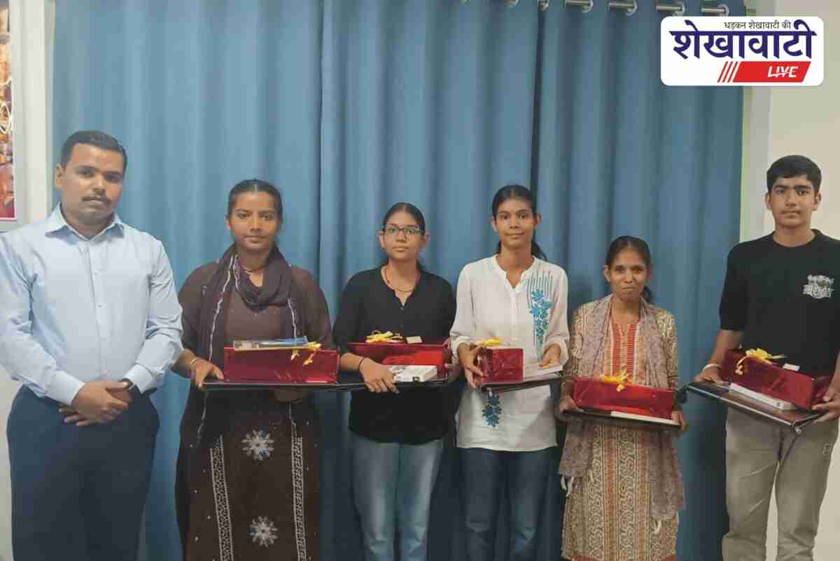 Churu district collector meets children benefiting from PM Cares scheme