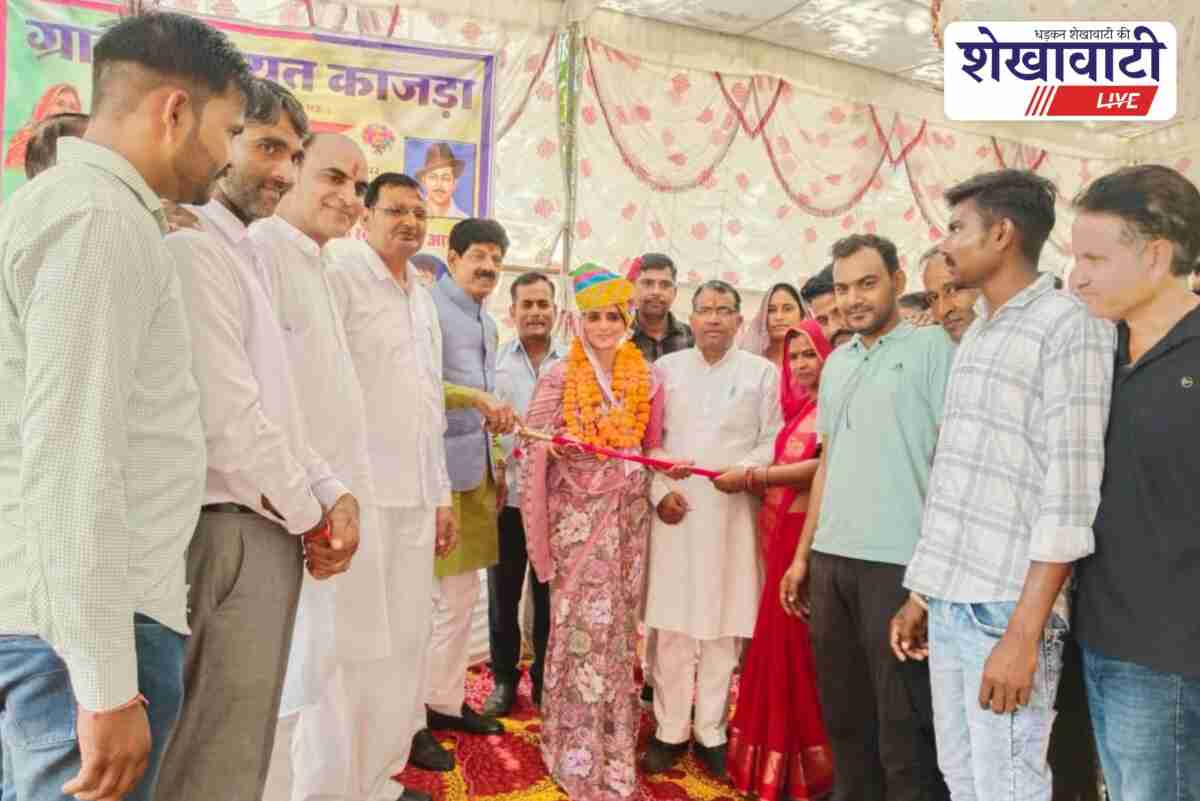 Kajra Sarpanch Manju Tanwar honored on Bhagat Singh Jayanti