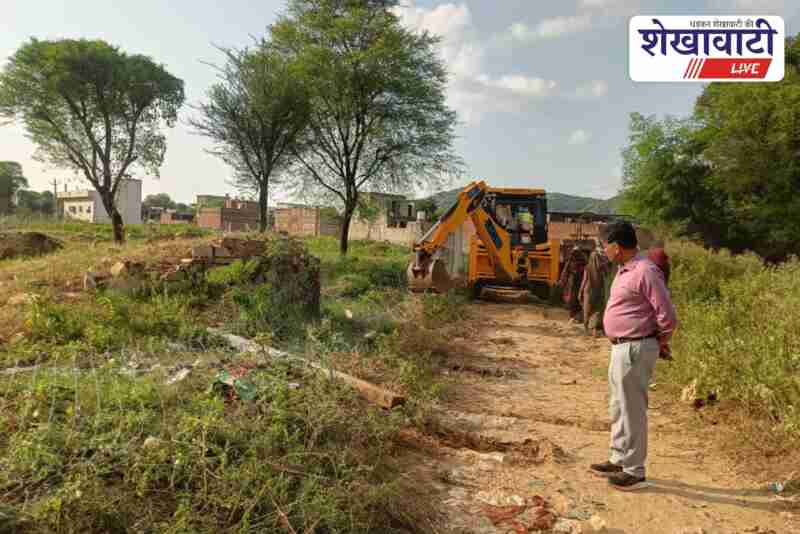 Ajitgarh officials remove illegal encroachment from government land