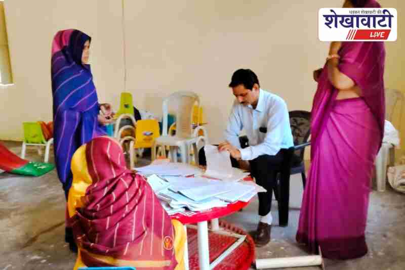 SDM Anil Kumar inspecting Nathusar school and Anganwadi center