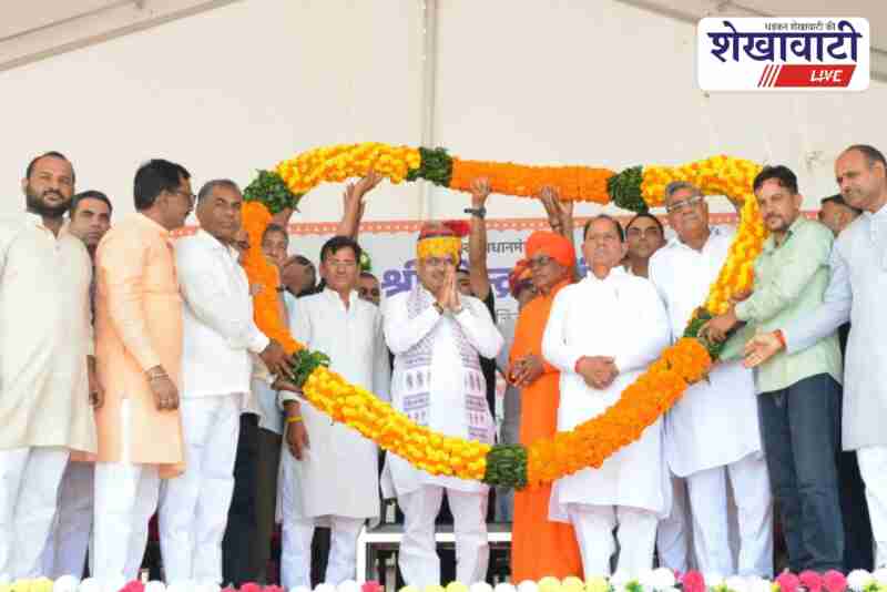 Chief Minister Bhajanlal Sharma administers drug free oath to youth in Sikar