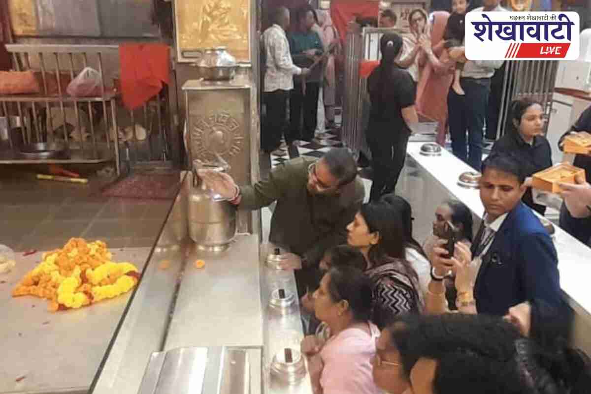 Union Minister Raksha Khadse offers prayers at Salasar Balaji Temple