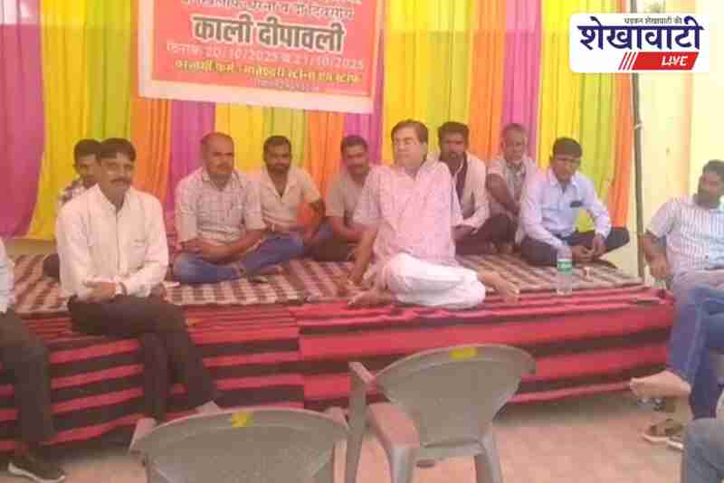 Contractor and workers protest in Chhapar over unpaid municipal dues