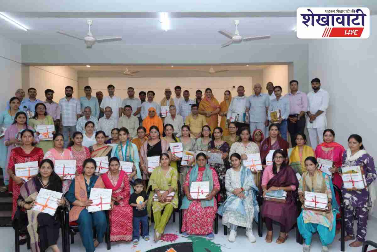 95 students honoured for government selection at Ayurveda Institute Jhunjhunu