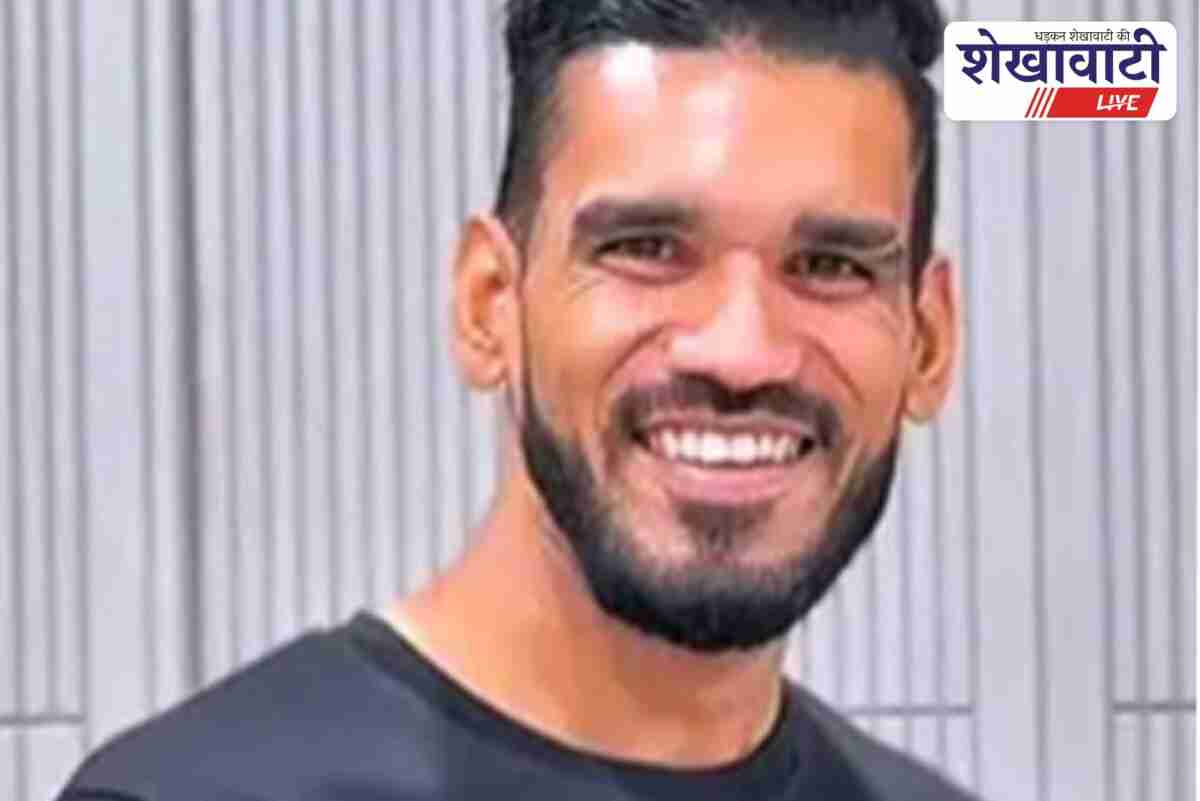 Rakesh Saini from Jhunjhunu pulls Thar cars with his teeth for record