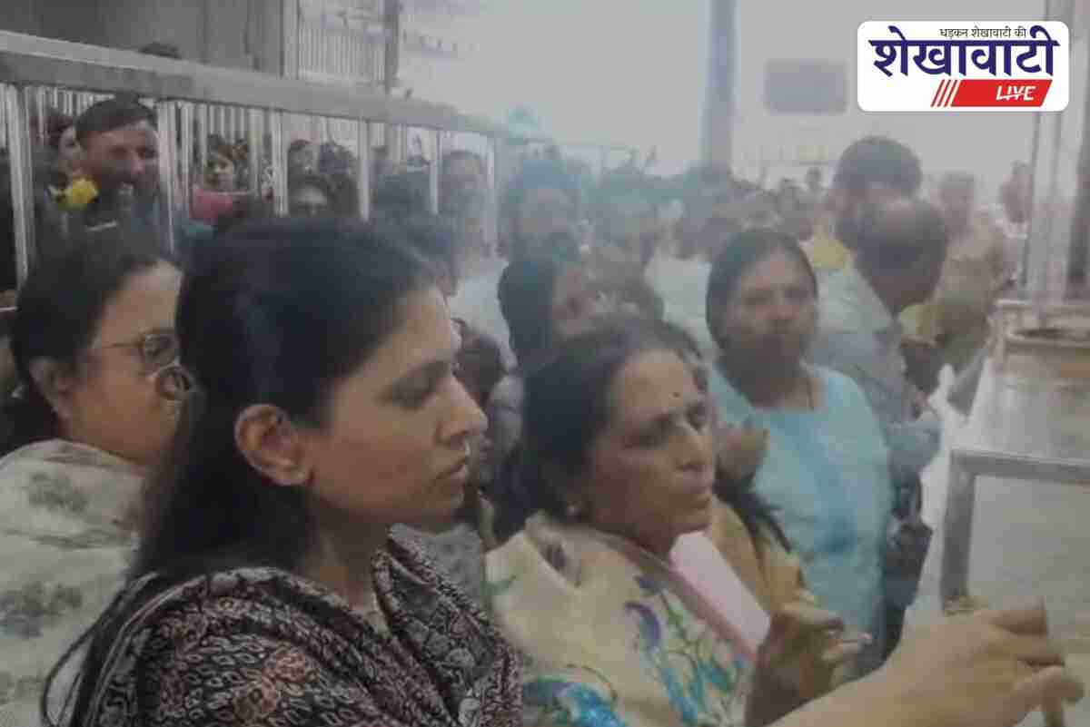 Union Minister Raksha Khadse offering prayers at Khatu Shyam Temple Sikar