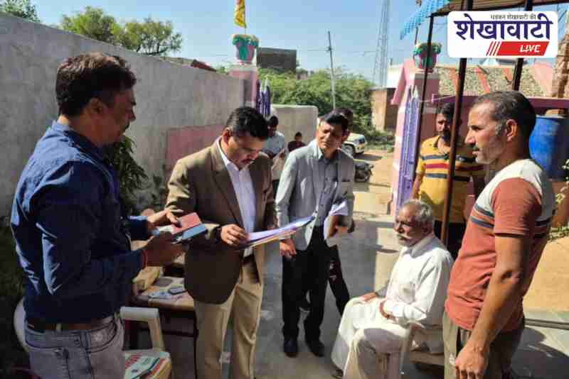 Collector Abhishek Surana inspects SIR 2026 activities in Sadulpur villages