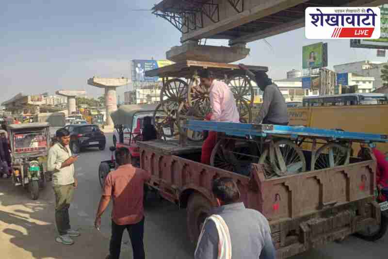 Sikar Municipal Council removes illegal stalls from Dak Bungalow Pulia area