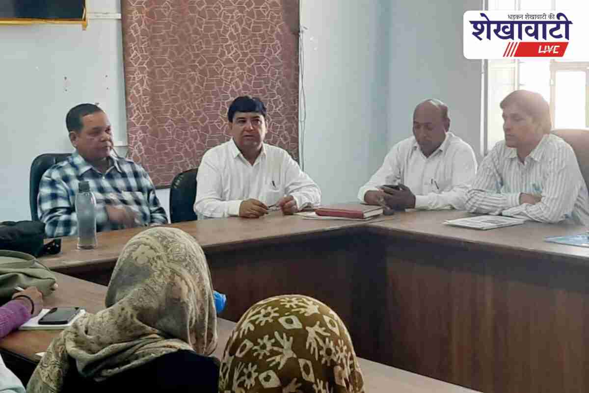 Health officials review maternal and child programmes in Sikar meeting