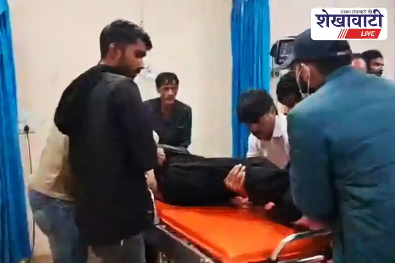 रतनगढ़ बाईपास हादसा, घायल युवक को चूरू अस्पताल लाया गया | Ratangarh bypass road accident, injured biker shifted to Churu hospital