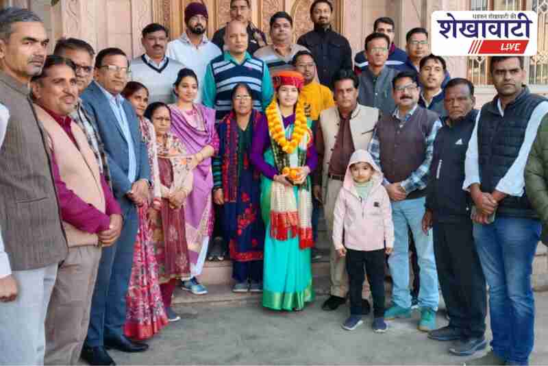 Neha Sharma honored at bus stand after mock assembly participation