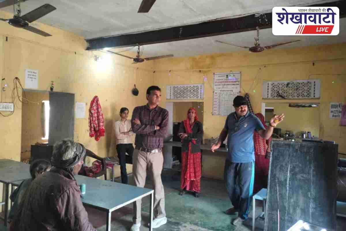 Officials inspect Shree Annapurna Rasoi food quality in Sikar