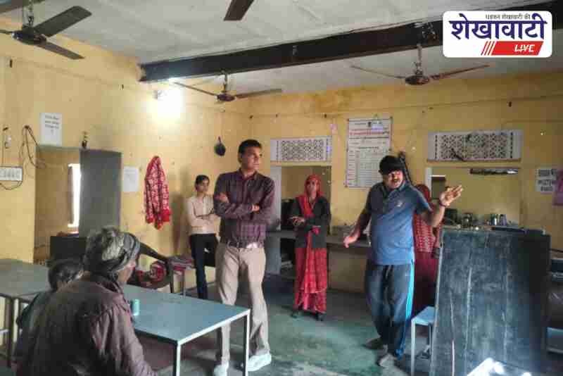 Officials inspect Shree Annapurna Rasoi food quality in Sikar