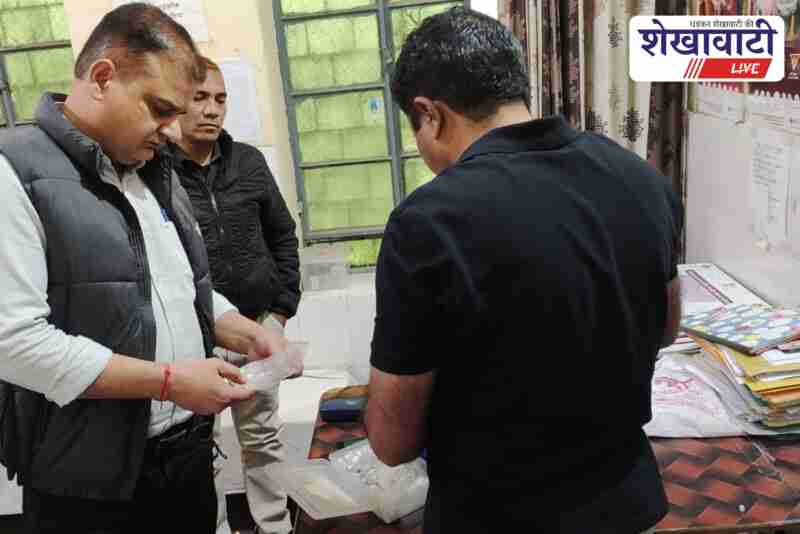 RCHO inspecting PHC and CHC health facilities in Sikar